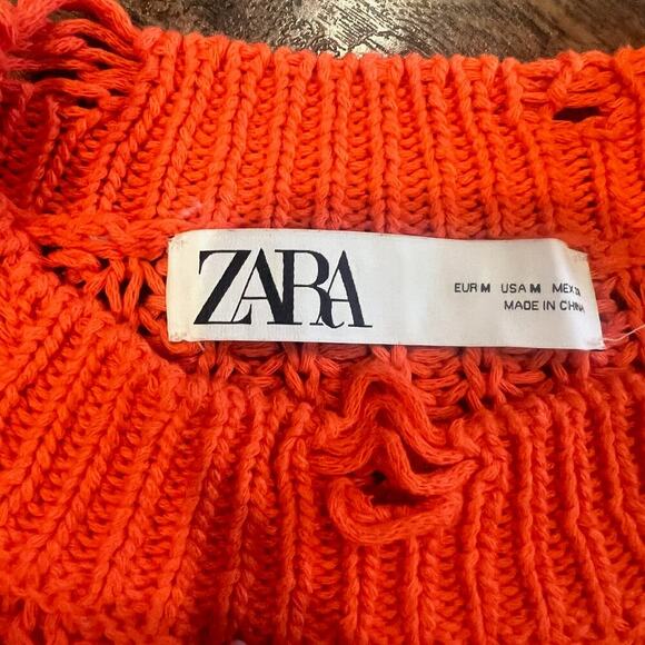 Zara Women's Orange Distressed Knit Sweater Size Medium - Picture 4 of 5